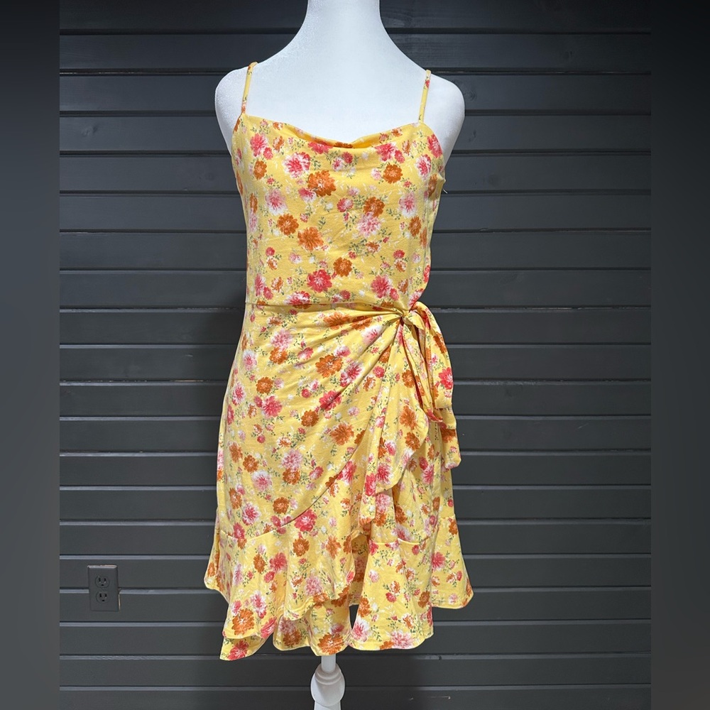 Altar’d State sun dress, super soft, yellow floral, ruffled, size M